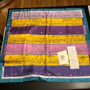 Hermès Scarf